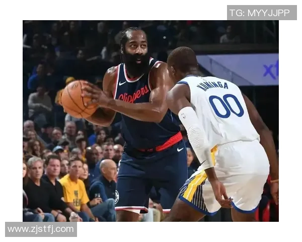 勇士与快船激战回顾2018年12月24日精彩对决全场回放分析 勇士与快船激战回顾2018年12月24日精彩对决全场回放分析