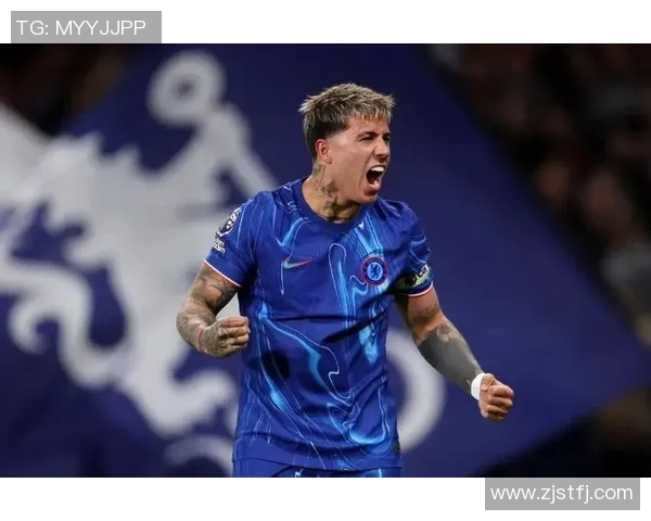 切尔西更衣室风波再起斯特林恩佐训练场冲突引发关注 切尔西更衣室风波再起斯特林恩佐训练场冲突引发关注