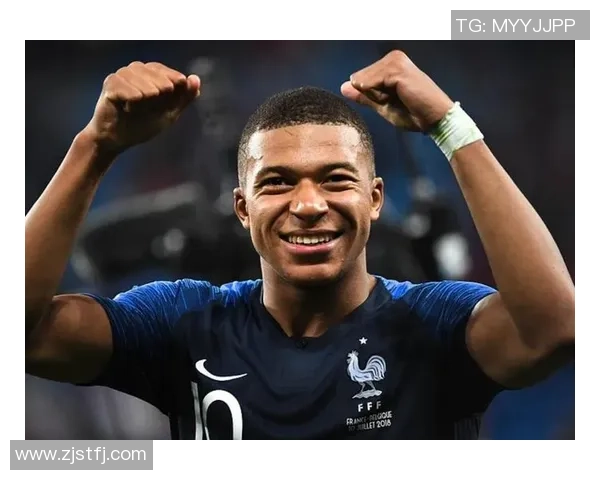 姆巴佩领衔法国队冲击世界杯冠军展现足球天赋与团队精神的完美结合